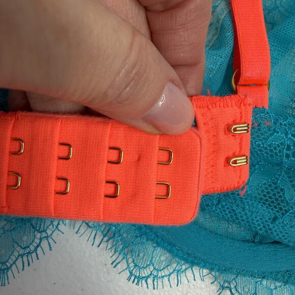 Victoria's Secret 34C Bra Very Sexy Unlined Demi Push Up Underwire Sheet Teal - Picture 8 of 16